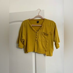 BDG yellow boxy tee